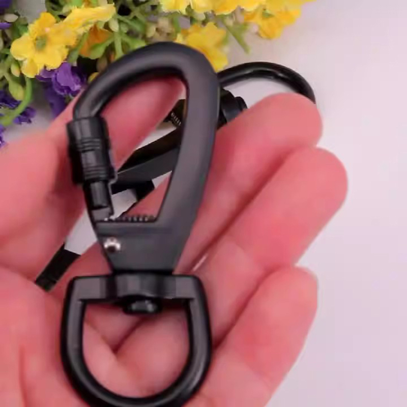 Многофункциональный карабин с  – обзор и цена Carabiner Locking D